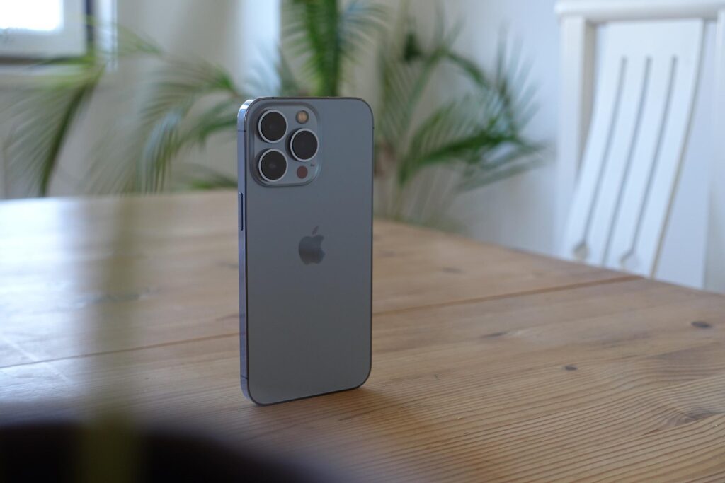 Apple creates “Two-Tier” iPhone experience with iOS 17.4 Update