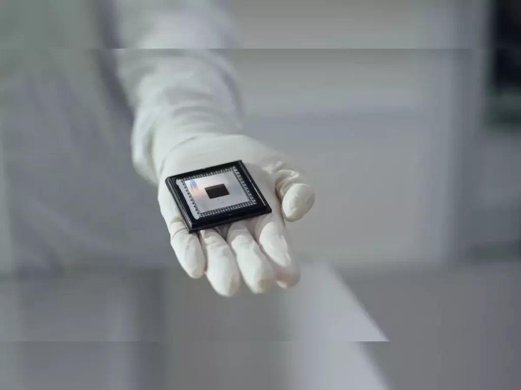 Google unveils ‘transformative’ Willow quantum computing chip