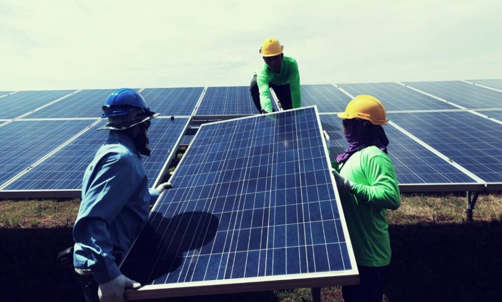 Nigeria to ban solar panel imports in push for local production 