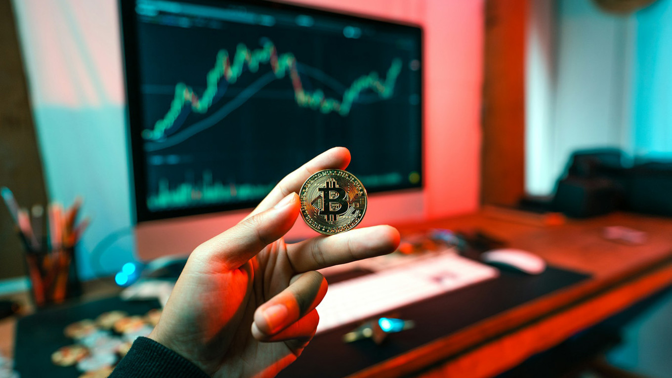 China and Russia turn to Bitcoin for energy trade settlements: Report