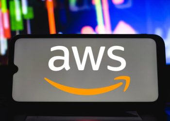 AWS fixes worldwide outage disrupting websites, apps