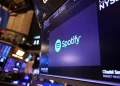 Spotify reaches record 751 million monthly users
